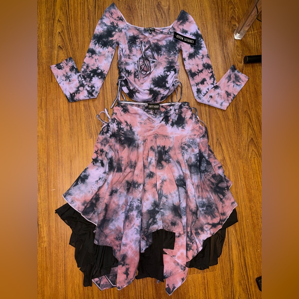 Dolls kill Current mood top & skirt set
